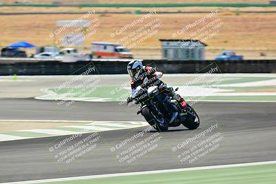 media/Sep-07-2025-TrackXperience (Sun) [[ee17e62fad]]/Level 2/Session 4 (Lower Chicane)/